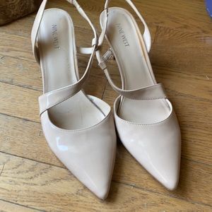 Nine West nude leather strappy heels size 11